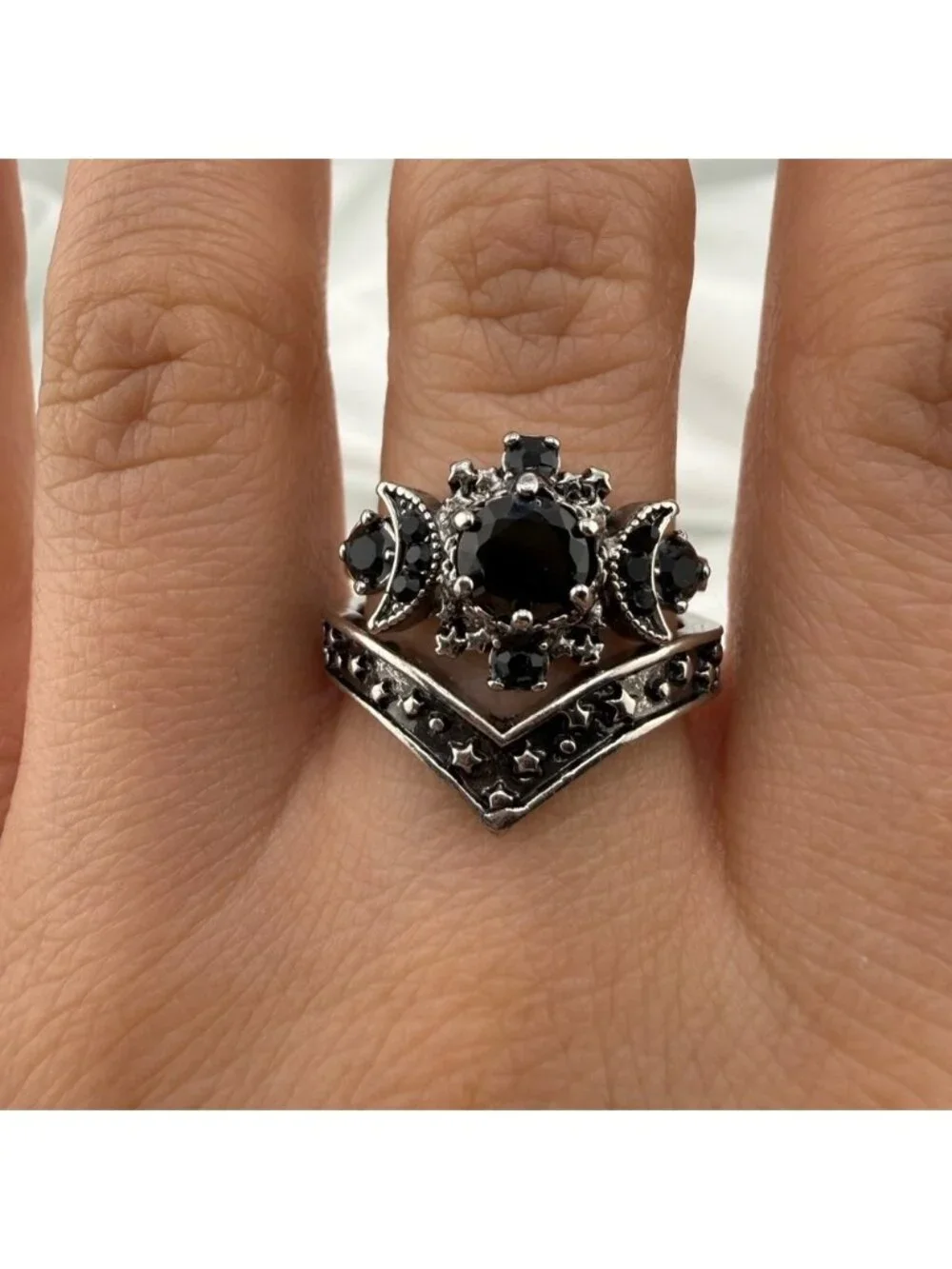 2x Antique vintage gothic Black and Silver Moonstone Ring